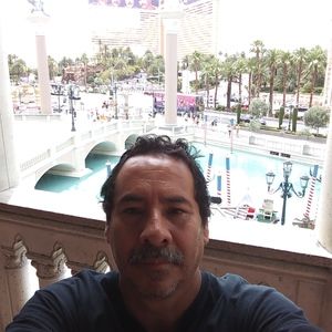 Meet your Posher, Adan